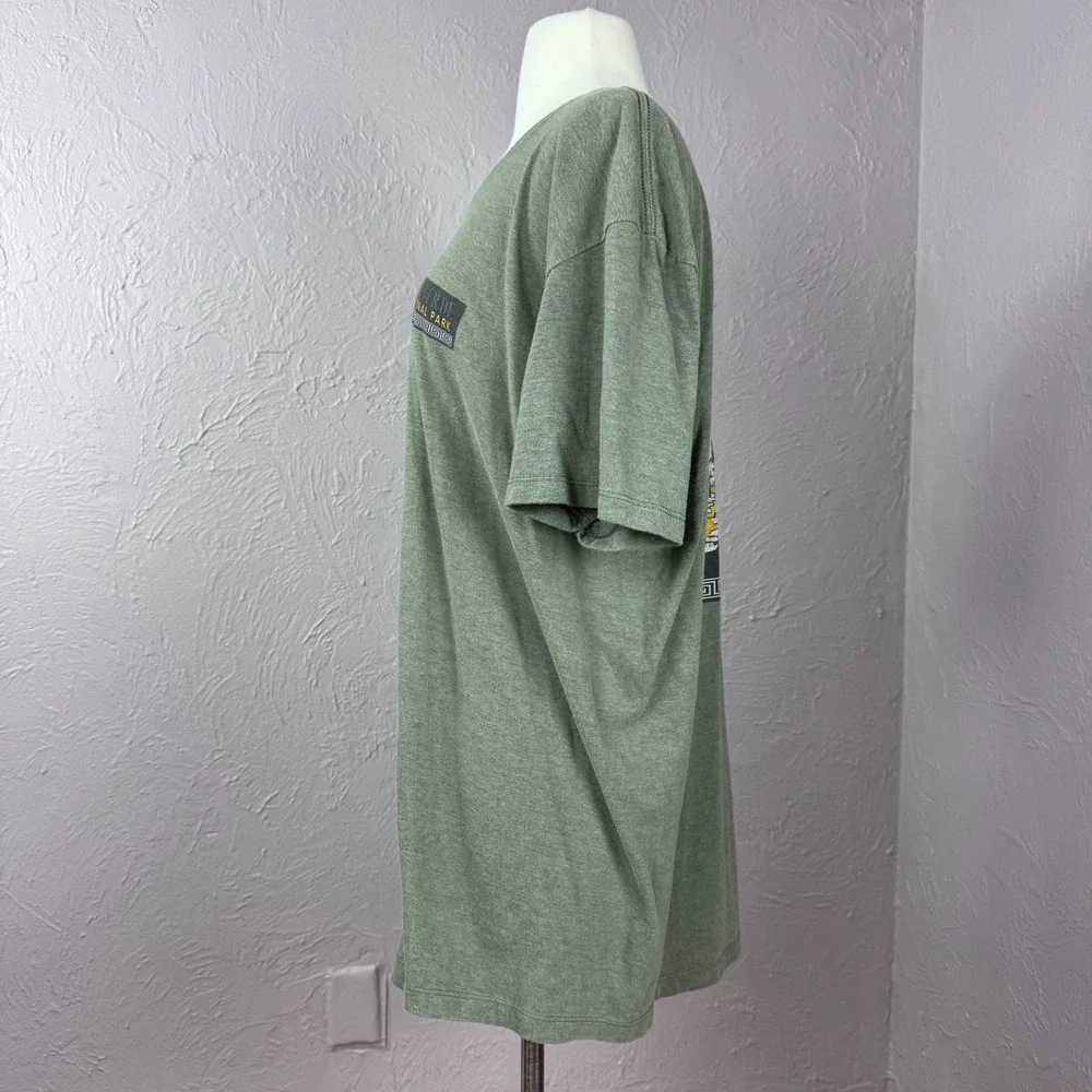 Vtg XL (see measurements) Mesa Verde National Park Green shirt worn comfy cozy - Picture 6 of 6